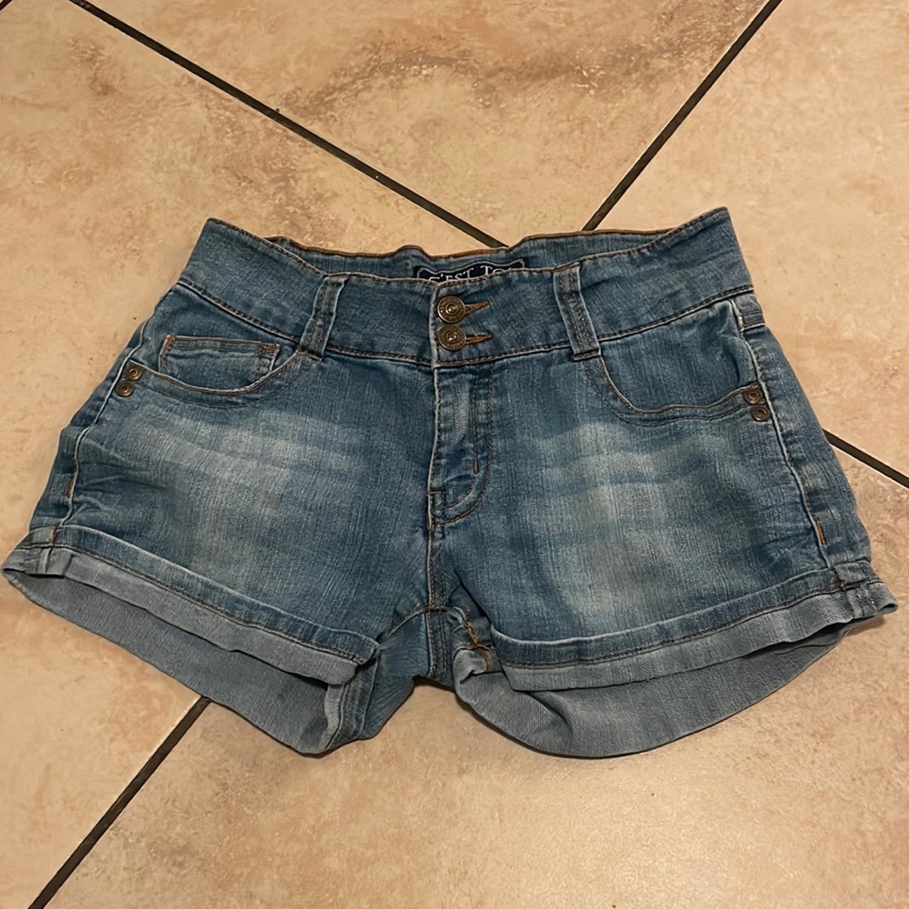Women’s Denim shorts